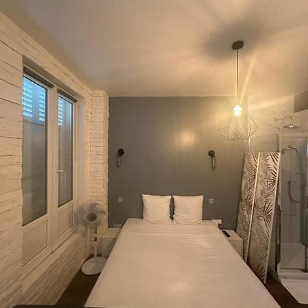 Ferienwohnung Super Location Meets Charming Studio -Ecole Militaries Champ De Mars - 7Th Arrondisment Paris Exterior foto